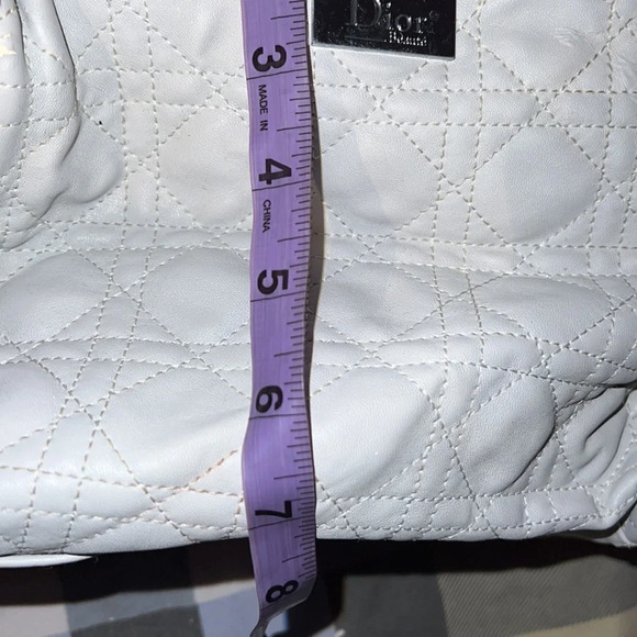 Dior Large quilted grey cosmetics bag - Picture 7 of 10